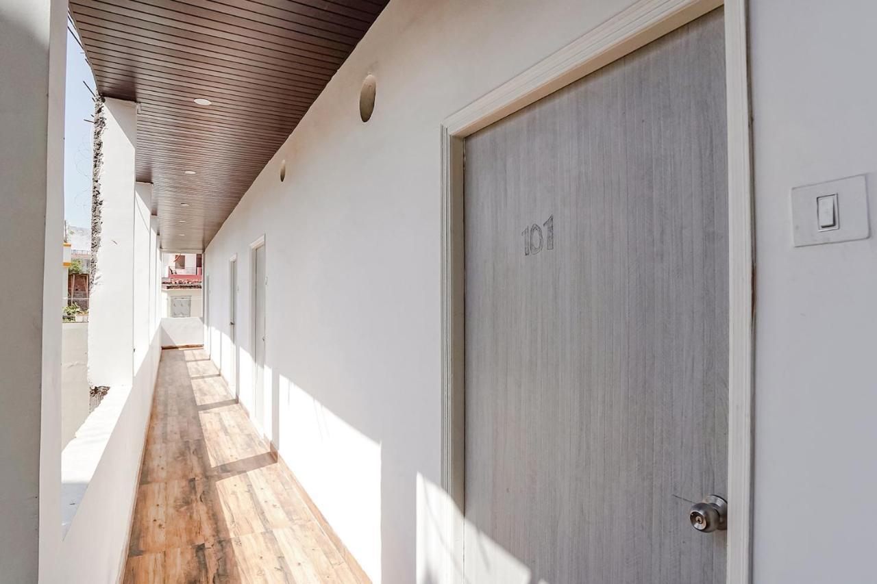 Fabhotel Siddhi Варанаси Екстериор снимка