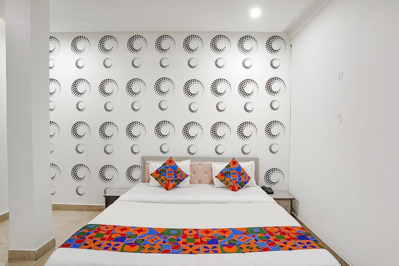 Fabhotel Siddhi Варанаси Екстериор снимка