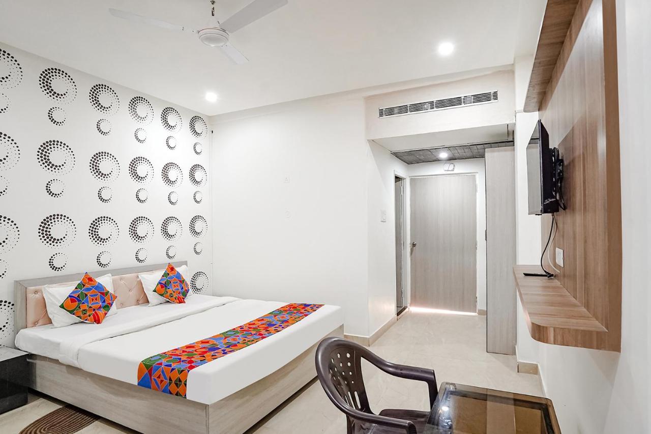 Fabhotel Siddhi Варанаси Екстериор снимка
