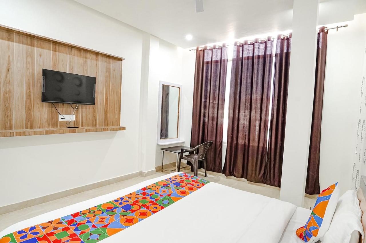 Fabhotel Siddhi Варанаси Екстериор снимка